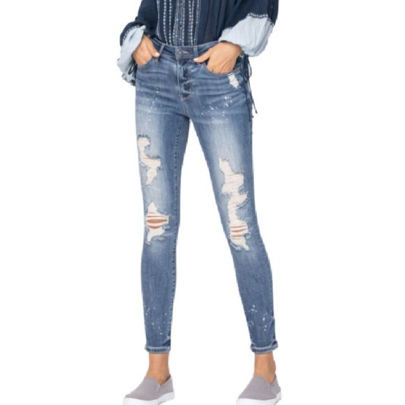 Judy Blue Mid-Rise Bleach Splatter Skinny Jeans - Picture 9 of 10